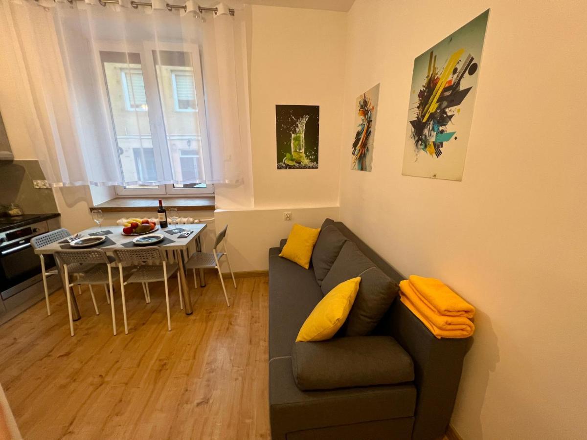 Apartamenty Koktajlove Кельце Экстерьер фото