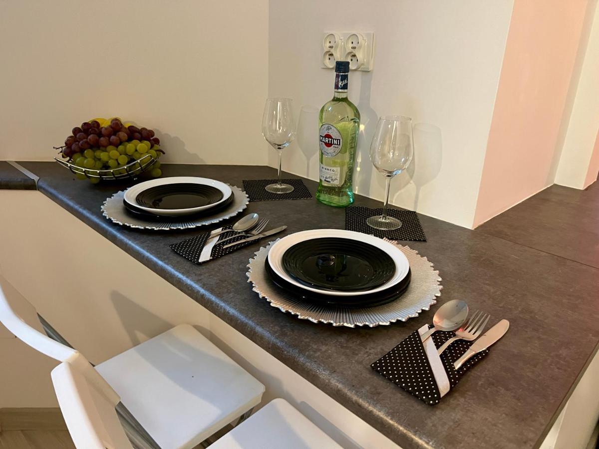 Apartamenty Koktajlove Кельце Экстерьер фото